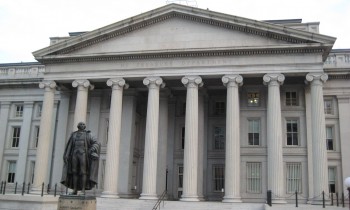 U.S. Stocks Flat, Treasuries Fall as Volatility Fizzles Out