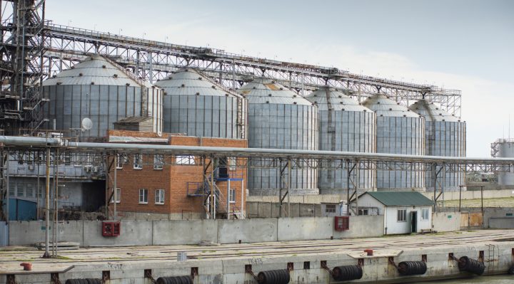 Larger feed industry by the sea, where it is processed grains